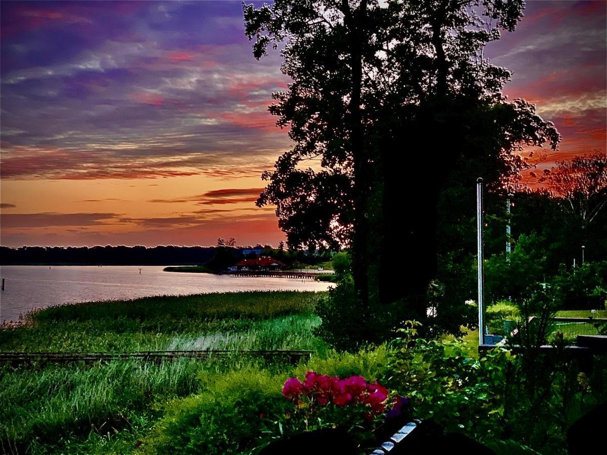 Lake View Ostroda Luxury Apartment Ngoại thất bức ảnh